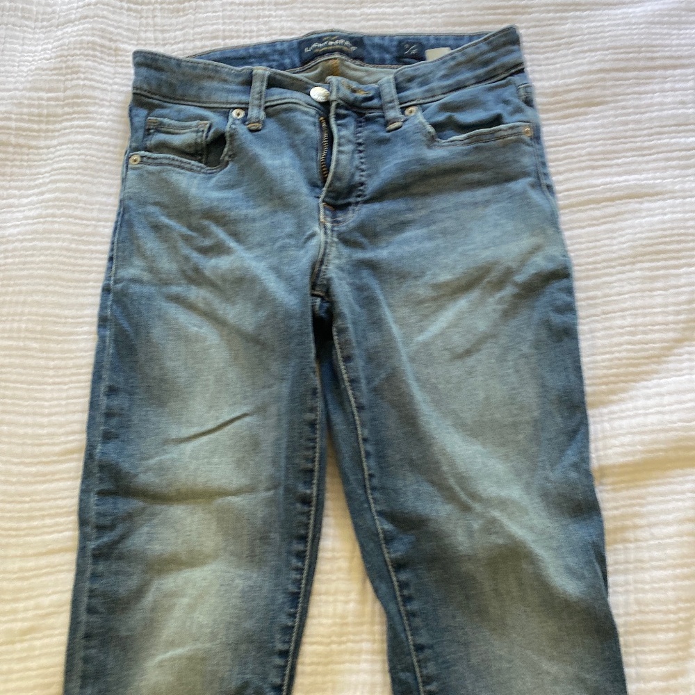 Lucky brand mid rise skinny jeans size 25